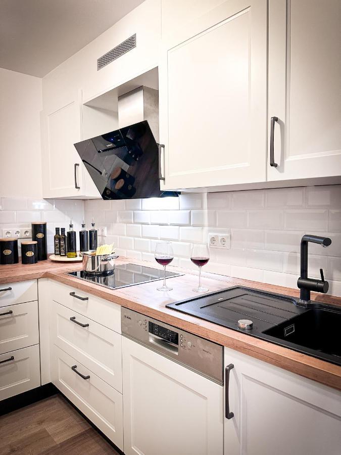 Schoenes Modernes Einfamilienhaus Fuer 1 Bis 6 Personen Rimpar Buitenkant foto