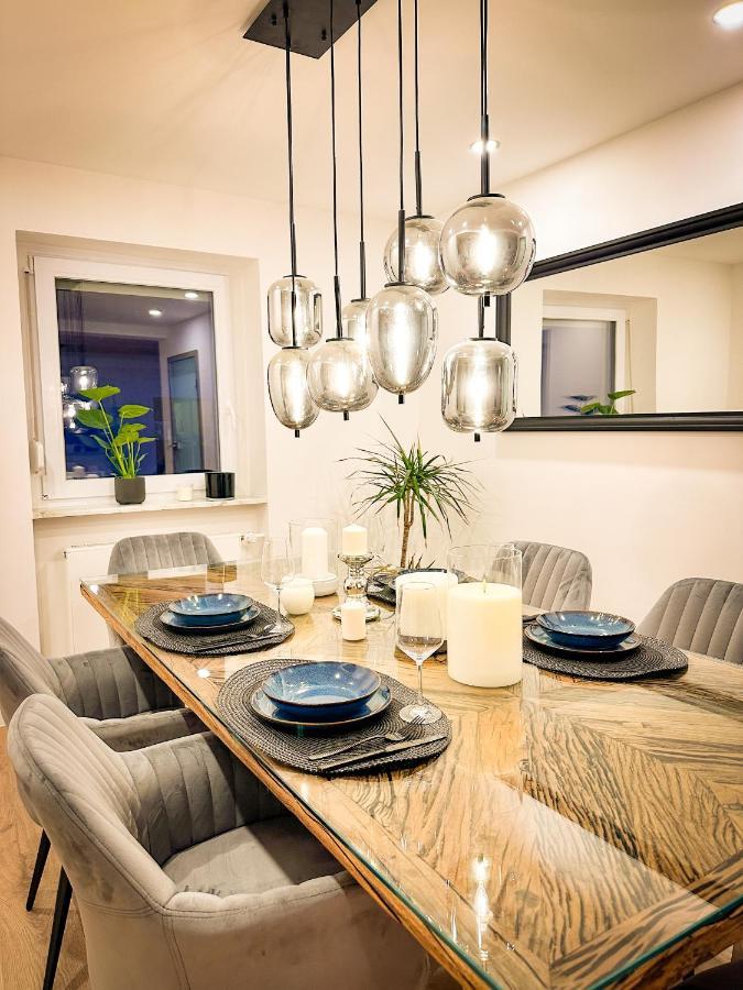 Schoenes Modernes Einfamilienhaus Fuer 1 Bis 6 Personen Rimpar Buitenkant foto