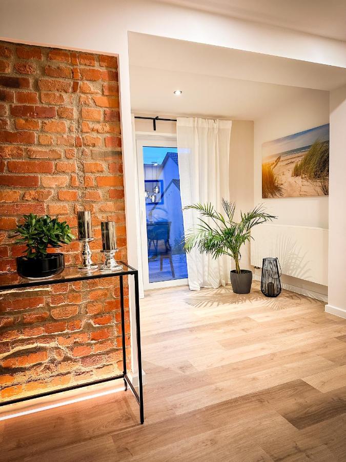 Schoenes Modernes Einfamilienhaus Fuer 1 Bis 6 Personen Rimpar Buitenkant foto